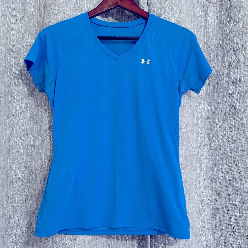 Under Armor Blue Women’s Dry Fir Shirt